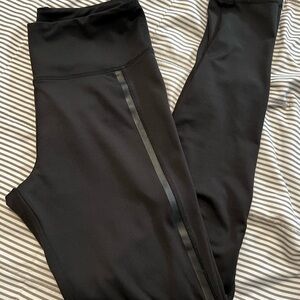 Women’s Black Athletic/Yoga Pants/Leggings